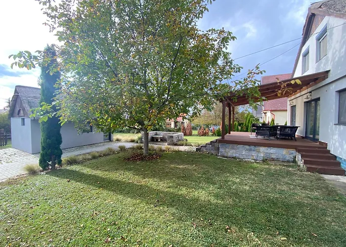 Kekesnarancs Vendeghaz *